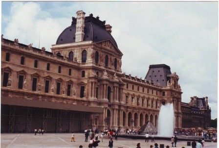 les plus beaux musées du monde - Le Louvre -France-