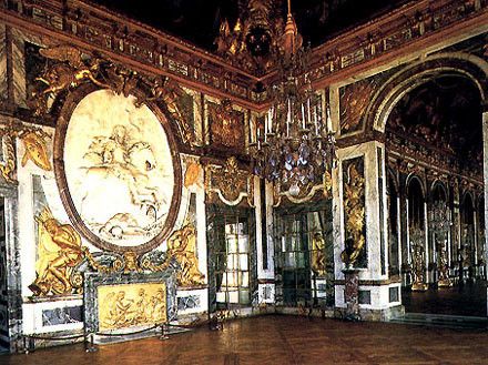 Chateau de Versailles - Salon de la Guerre - 